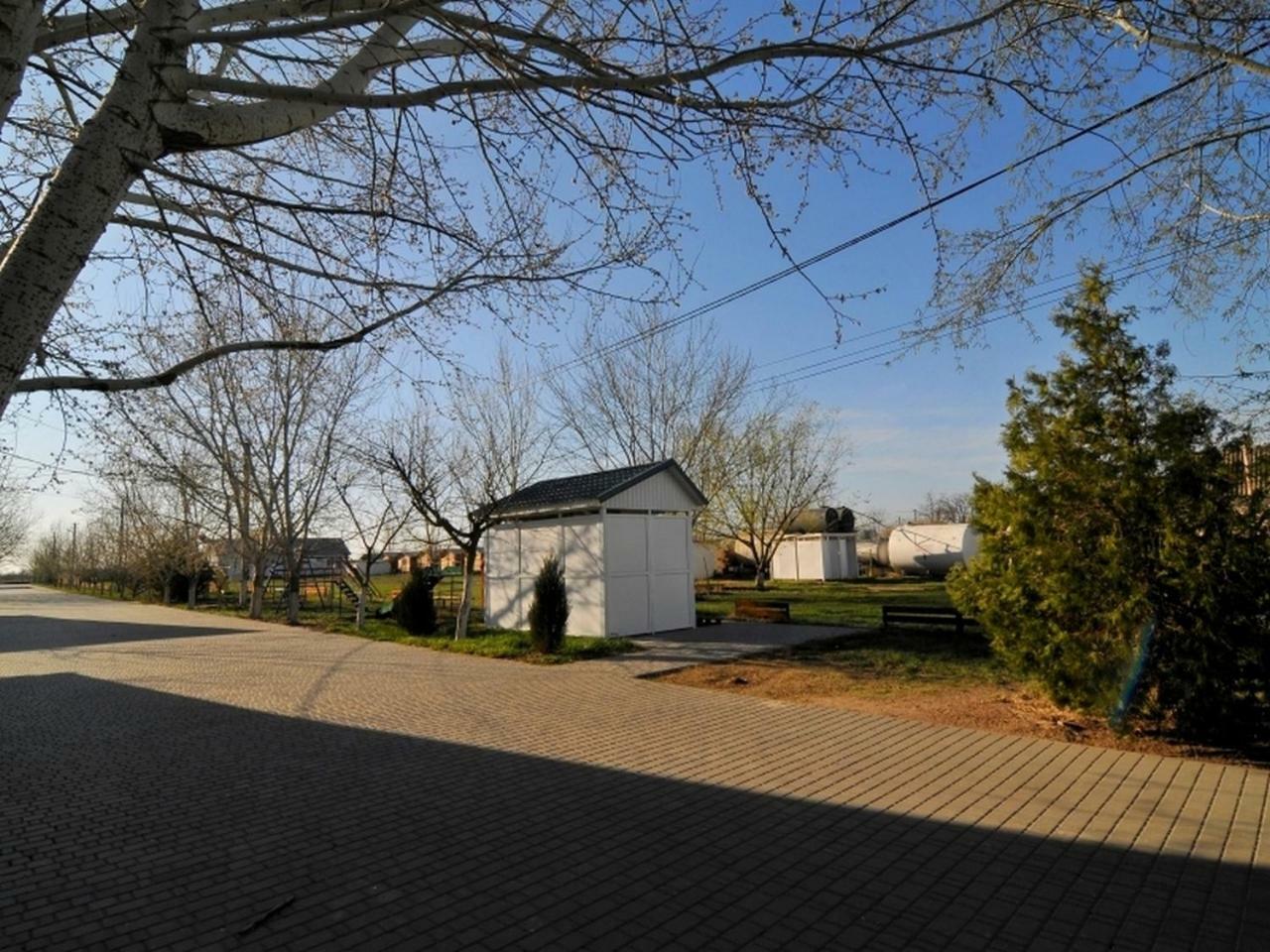 База Відпочинку "Сонячна" Primorskoye Exterior photo